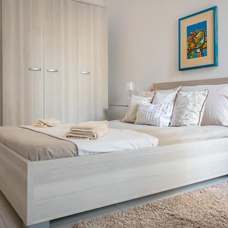 Sliema Quiet & Modern Maisonette ภายนอก รูปภาพ